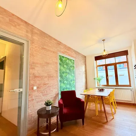 Homestay Linden-charm *